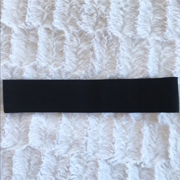 Express Gold Waist Buckle Belt - Picture 3 of 3